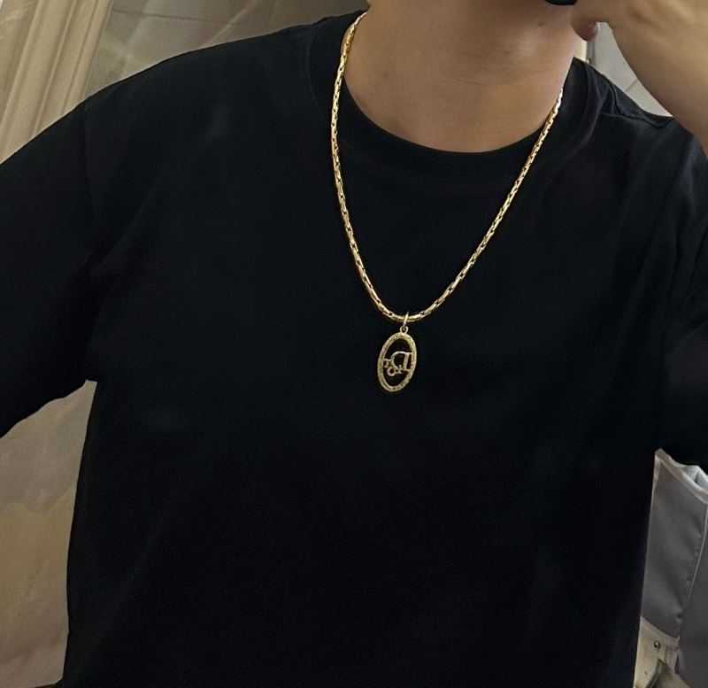 chr1st1an D10r necklaces